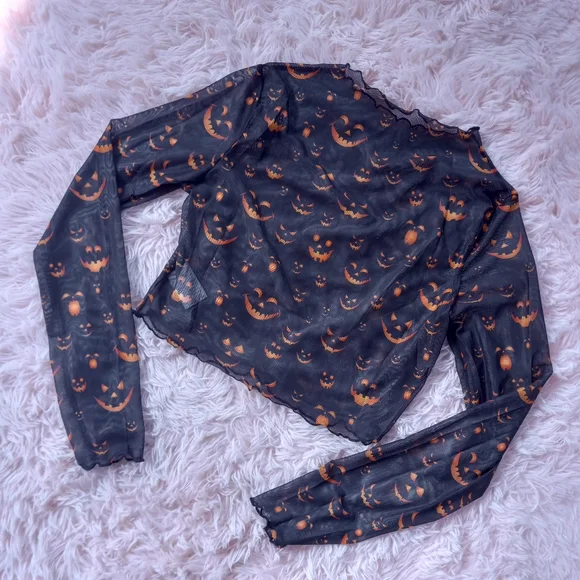 Jack-o-lantern sheer crop top! So cute 😍 nwot! - Picture 5 of 7